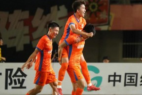 九游体育app-训练课后法联杯传出新动向；山东泰山状态回暖；高层表态——信心回归；训练强度显著提升的简单介绍